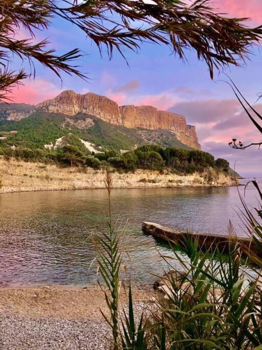 Charmant Studio Au Coeur De Cassis Zewnętrze zdjęcie